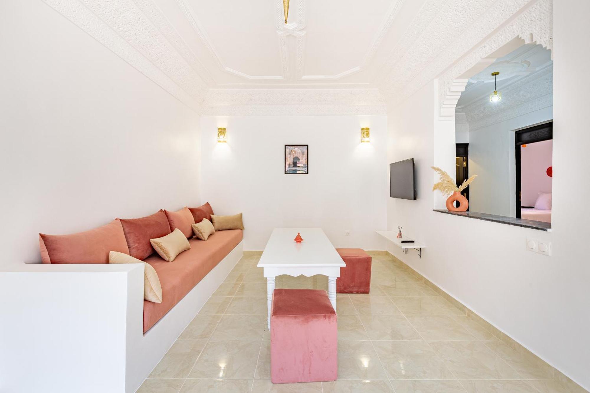 Riad Dar Juma, Suites & Appartements, Spa & Piscine Chauffee Marrakesh Exterior photo