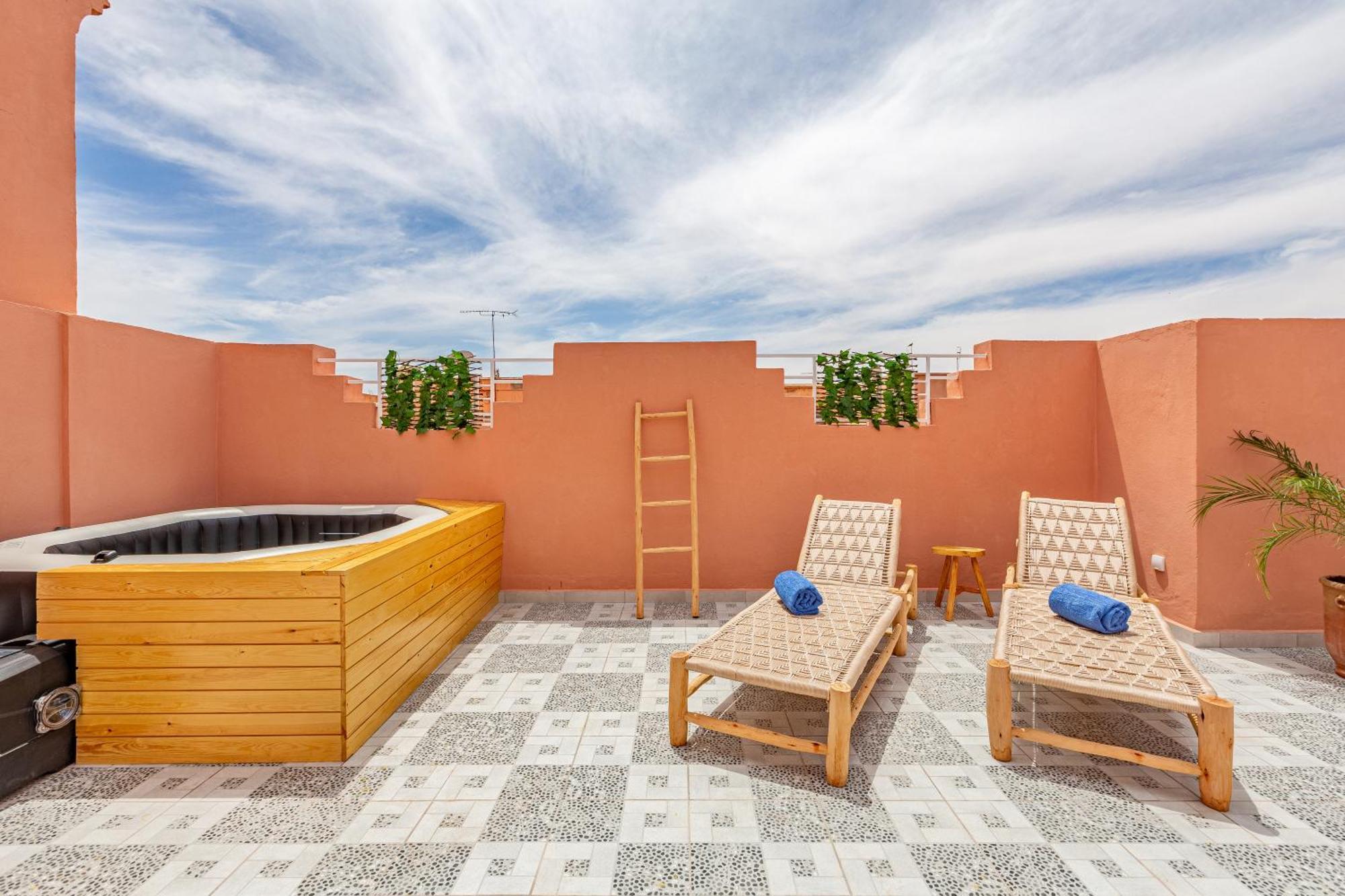 Riad Dar Juma, Suites & Appartements, Spa & Piscine Chauffee Marrakesh Exterior photo
